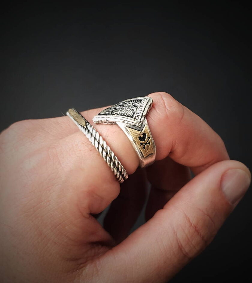 ‘The Lovers’ Sterling Silver & Bronze details - Image 4