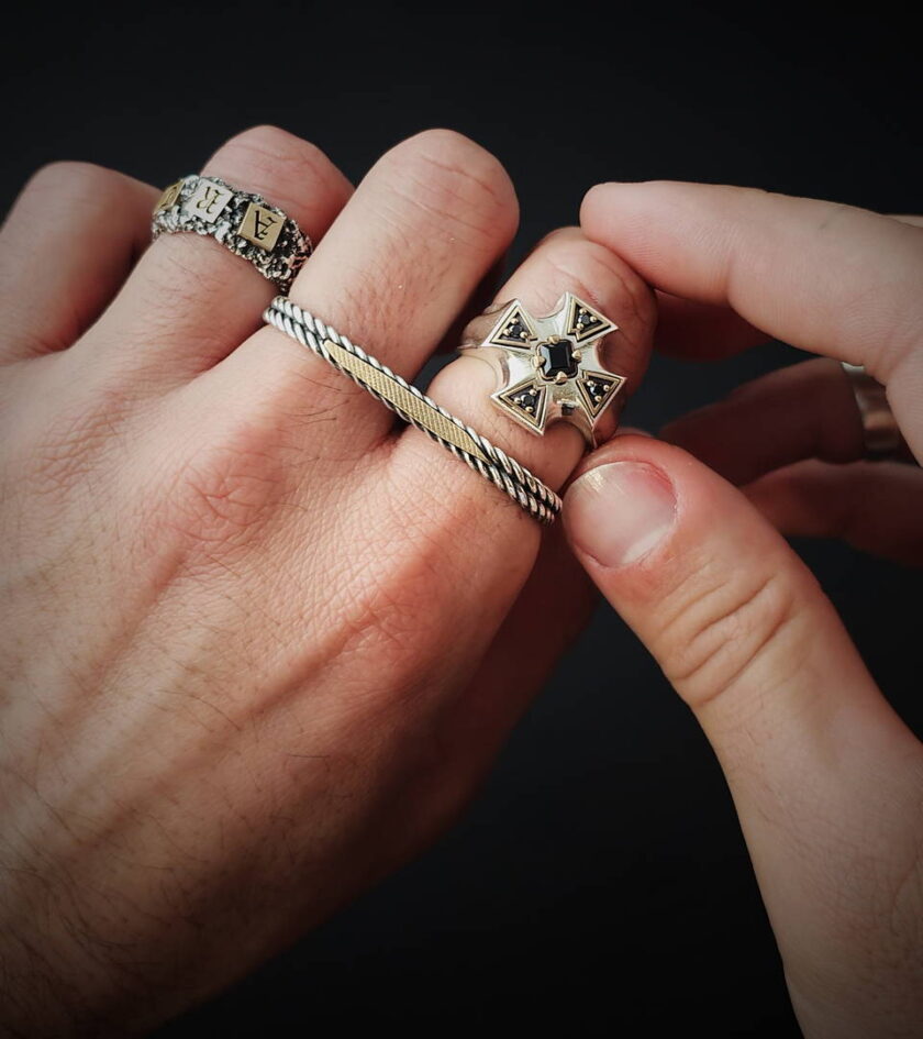 Black Diamonds & spinel Silver ring - Image 3