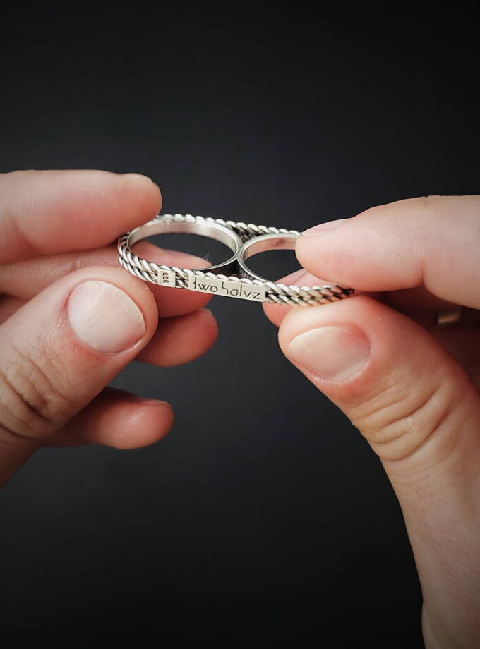 Two finger Ring. Sterling silver and Bronze