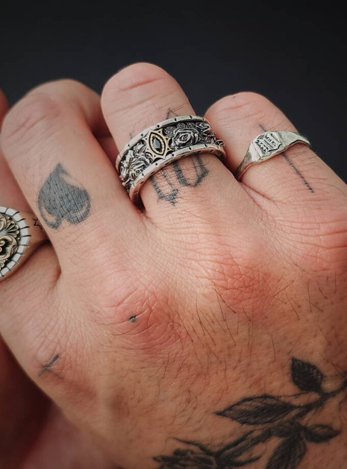 ‘Roses’ Two-tone silver ring