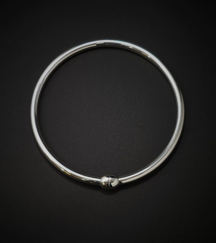 ‘Venus’ Sterling silver choker