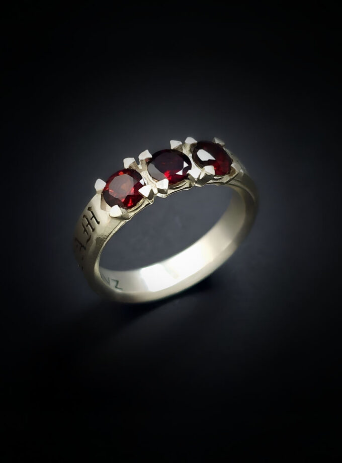 The ‘WYCH’ Ring