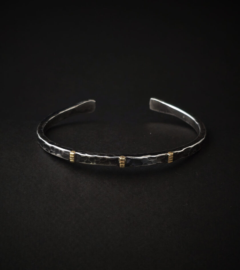 Black Diamonds Two-tone Silver cuff - Image 3